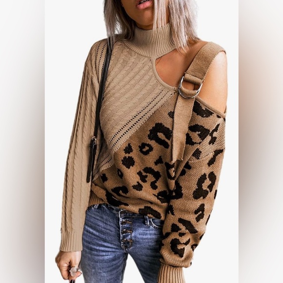 Chic Tan Leopard Print Cutout Sweater 100% cotton - Picture 1 of 2